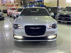 کرایسلەر 300